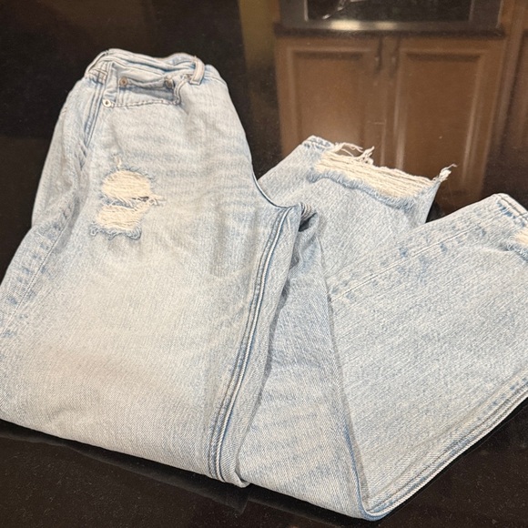 American Eagle Light Blue Distressed jeans Jeans - Picture 13 of 14